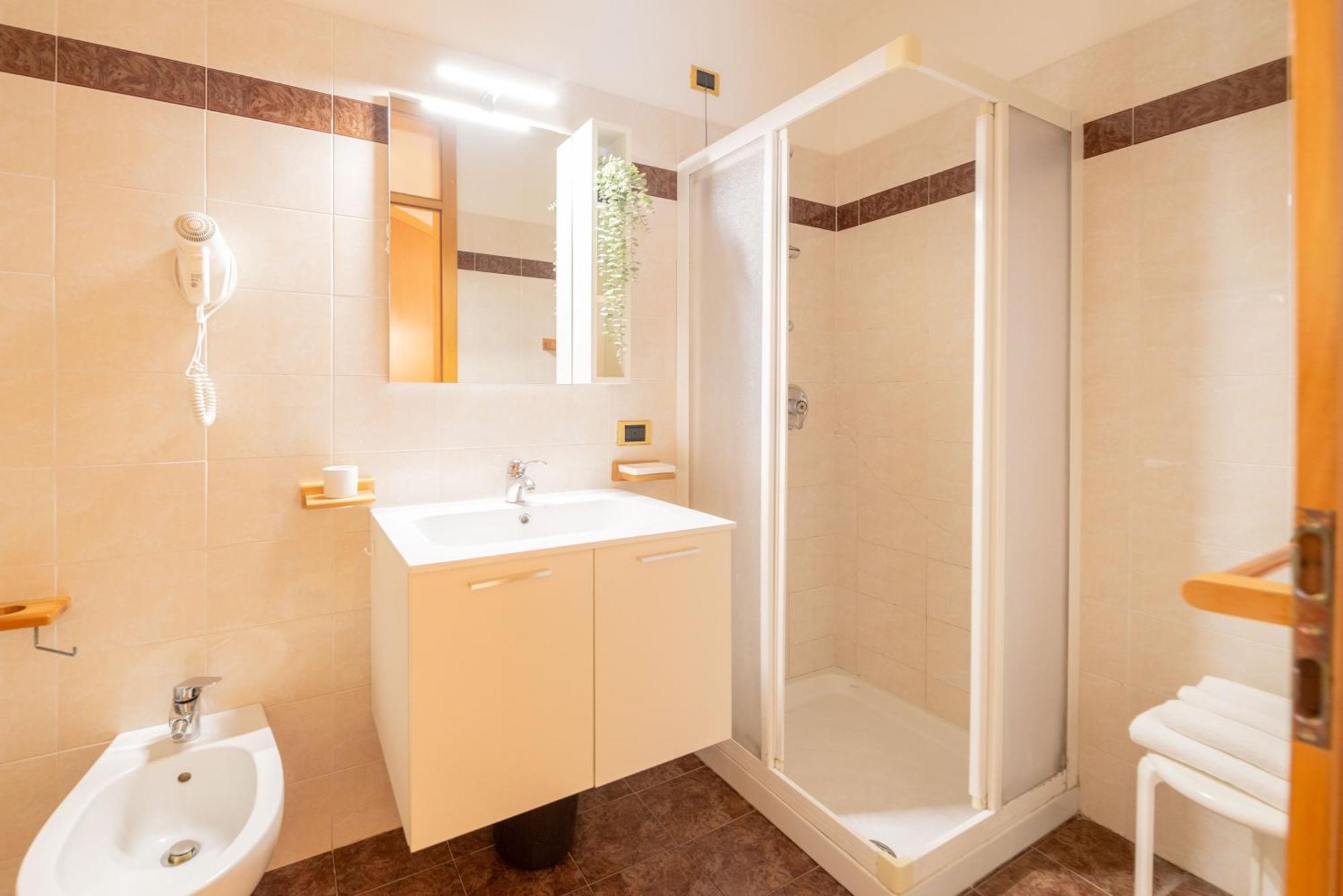 Comano Vacanze Appartamenti Comano Terme Bagian luar foto